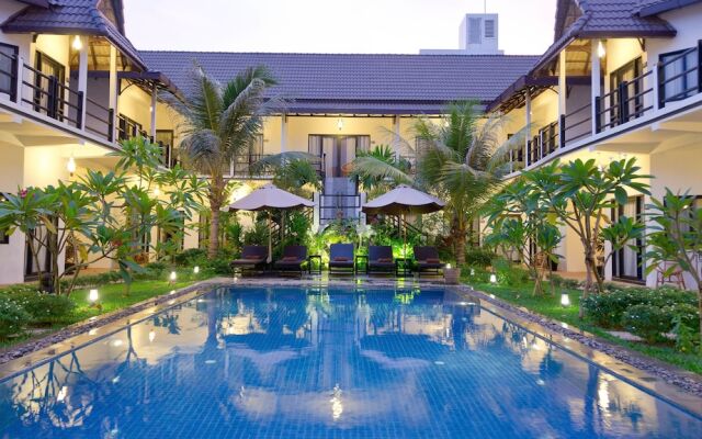 SR Sofia Villa Hotel
