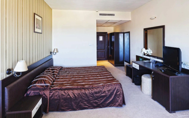 Menada Forum Apartments