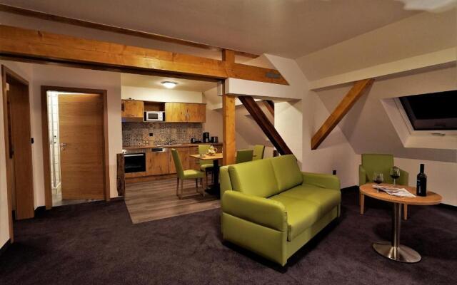 Kelterhotel Froscher