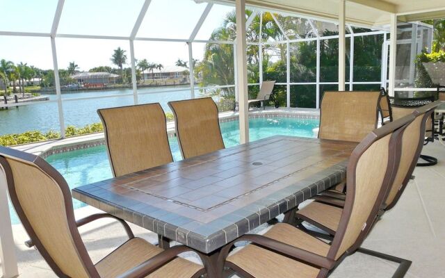 438 North Barfield Drive