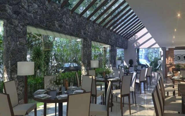 Elmi Hotel