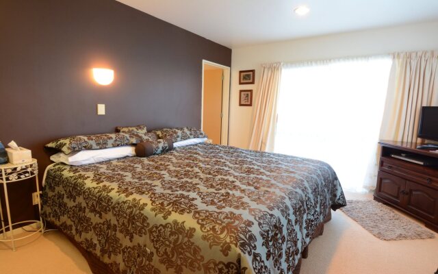 Springwaters Lodge