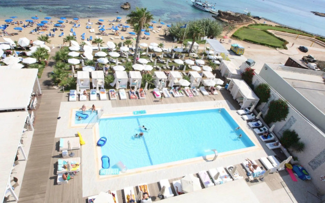 Silver Sands Beach Hotel