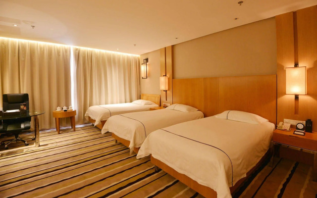 Qingdao Wushengguan Holiday Hotel