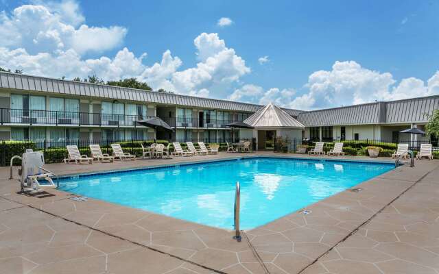 Ramada by Wyndham Houma