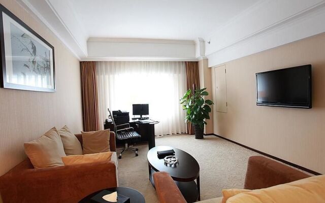 Zhuhai Junyi International Hotel (Sports Center store)