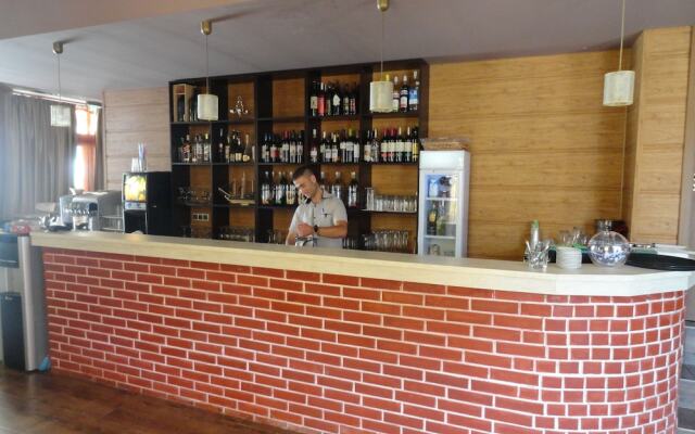 Cantilena Hotel