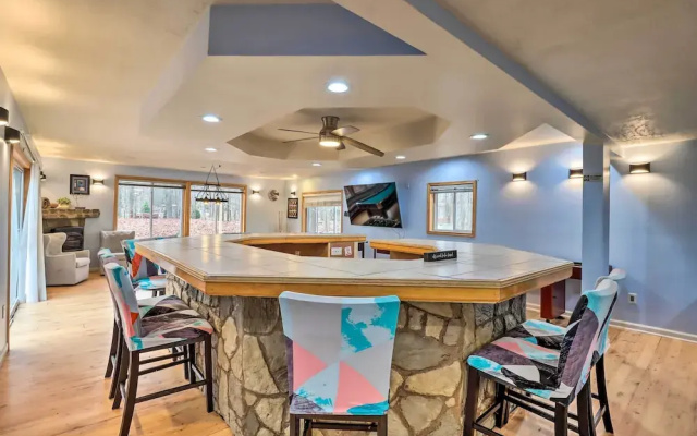 Game Room & Lake Access: Albrightsville Home!
