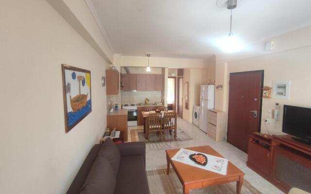 Dreamy 2 bedroom condo with free parking
