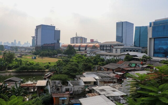 Minimalist And Warm 1Br Signature Park Grande Apartment