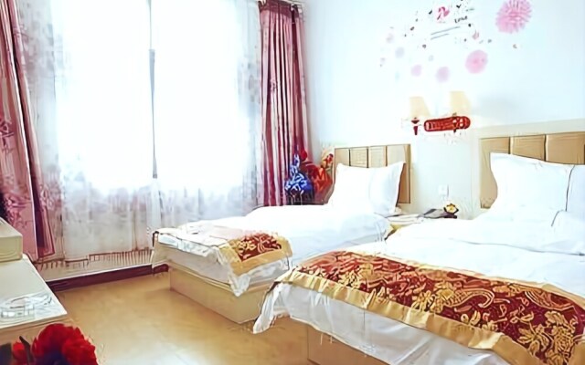 Linglong Yage Holiday Hotel