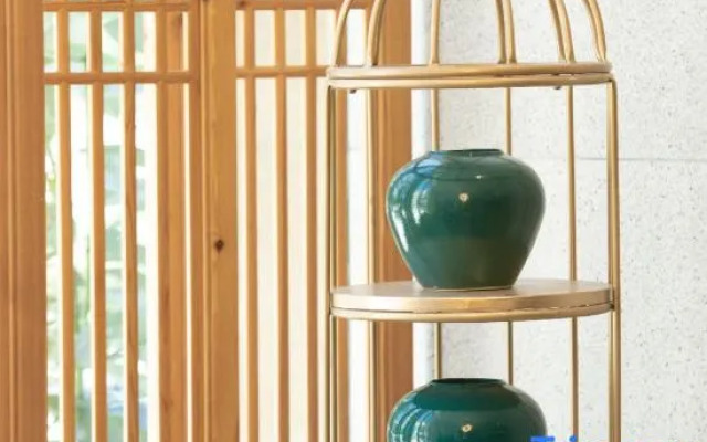 Starway Hotel Kunming Dianchi Aegean