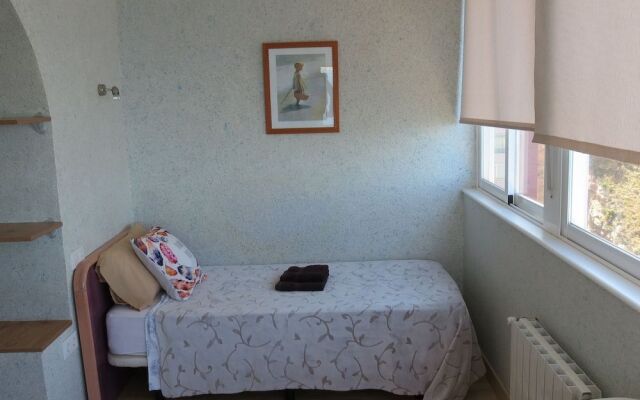 Benirent Portofino 12B