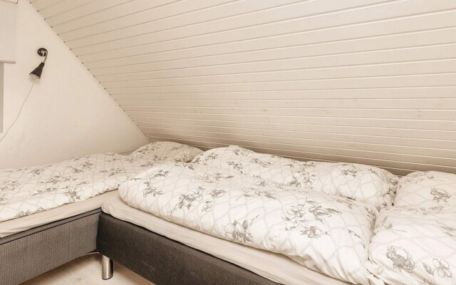 10 Person Holiday Home in Albaek