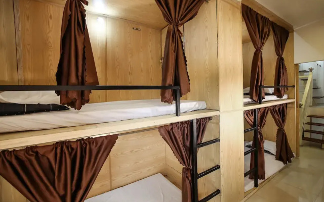 Sleep Box - Di Ngau Homestay Hue