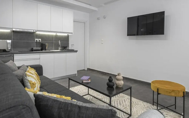 Phaedrus Living City Flat Loukianou
