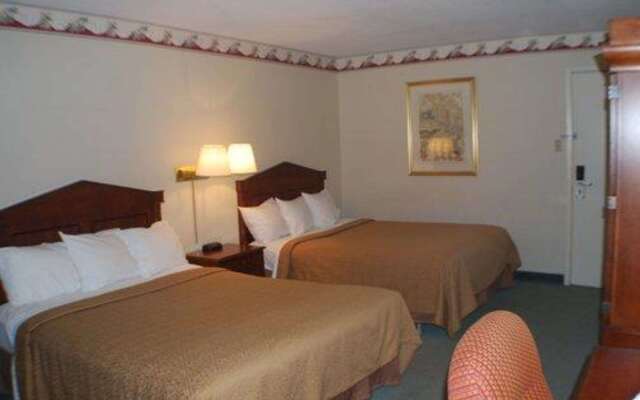 Quality Inn New Liskeard