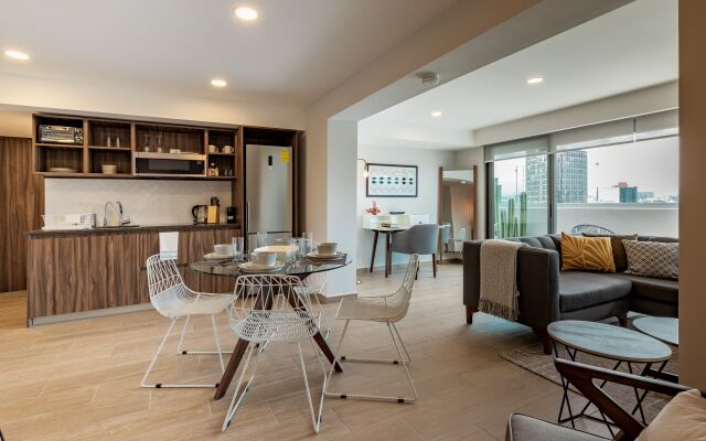 Casai Roma 2 BR Luxury PH