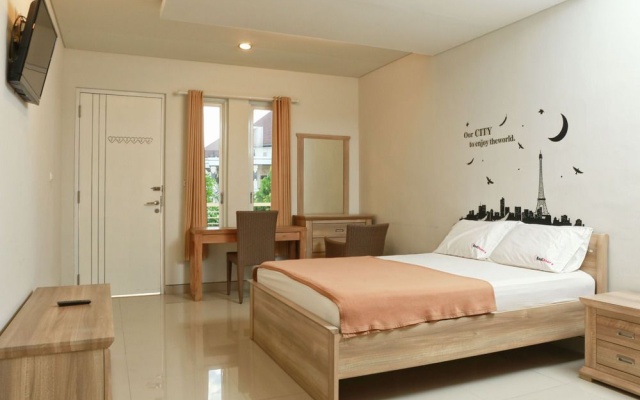 RedDoorz @ Gunung Soputan – Guest Rooms – Denpasar