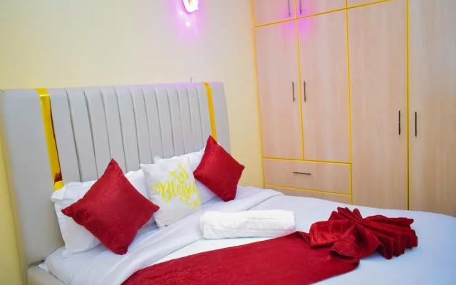 Lux Suites Fancy Getaway Apartments