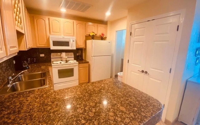 Delphin 501 - 2 Br Condo