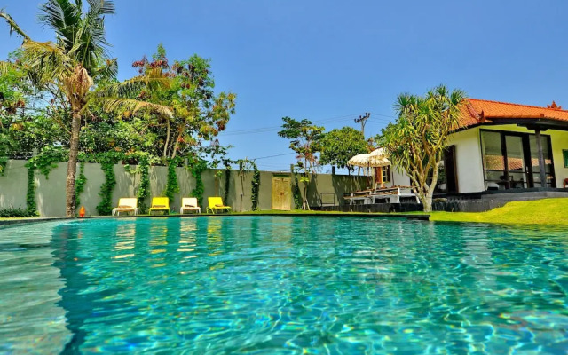 Majestic 5BR Villa Del Boca