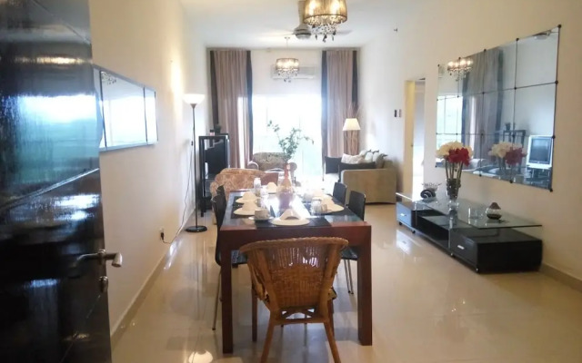 Windsor Tower Serviced Apartment
