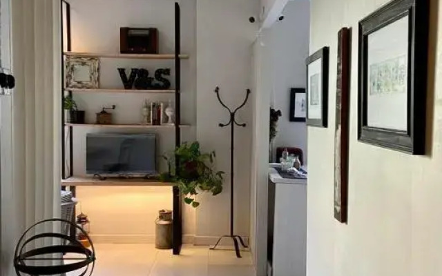 V&S Hostel Club