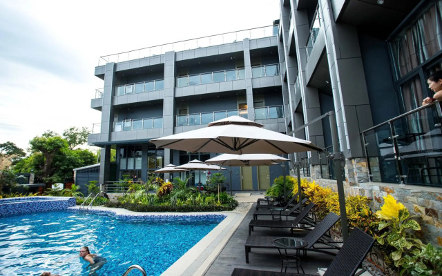 Vienna Hotel (Newly Renovated 2025)