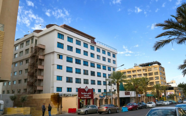 Mina Hotel