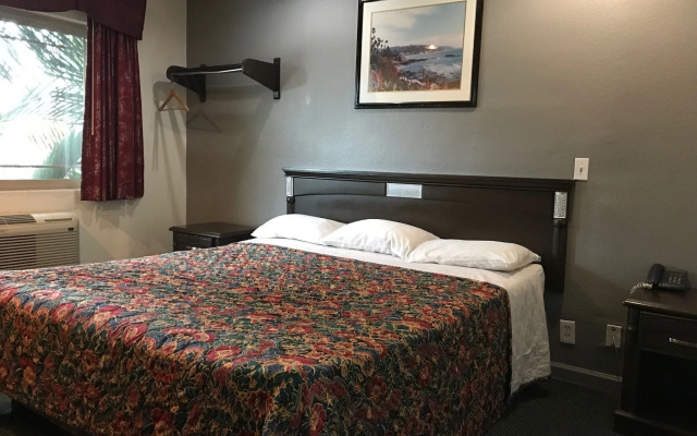 Starlight Inn Canoga Park