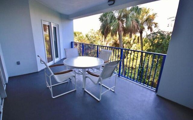 Oceanwalk 7-302 Apartment 2