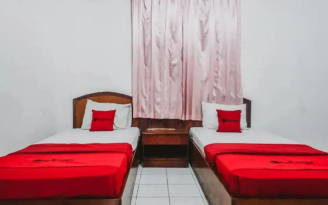 OYO 90114 New Cipayung Asri Hotel