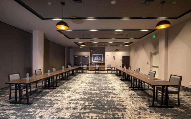 Courtyard by Marriott San Luis Potosi, Los Lagos