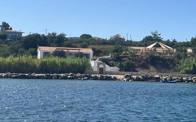 Apollonides Seafront Villa 2 “Melete”