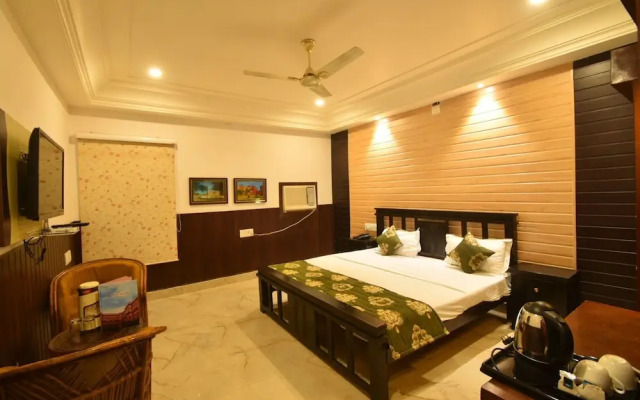 Vista Rooms At Palace Garden