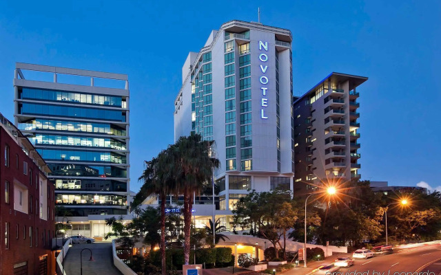 Amora Hotel Brisbane