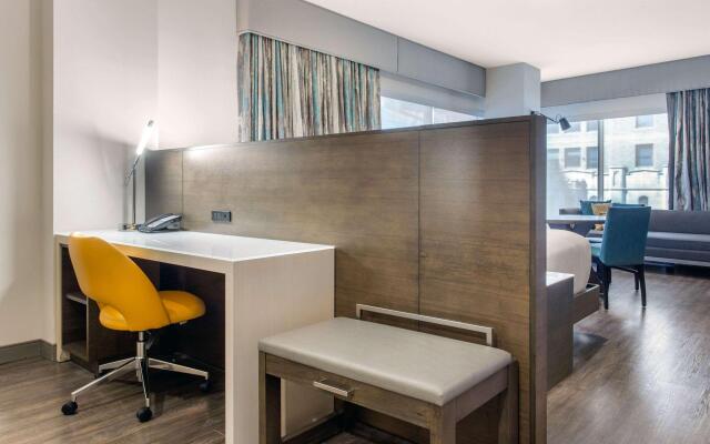 Cambria Hotel Downtown-Center City