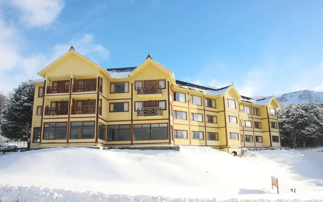 Altos Ushuaia Hotel & Resto