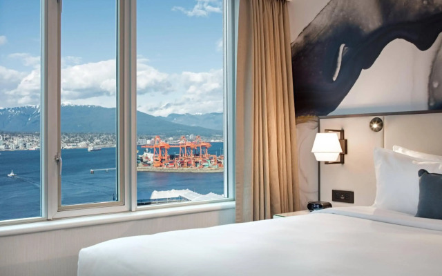 Delta Hotels by Marriott Vancouver Downtown Suites