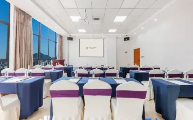 Space International Hotel