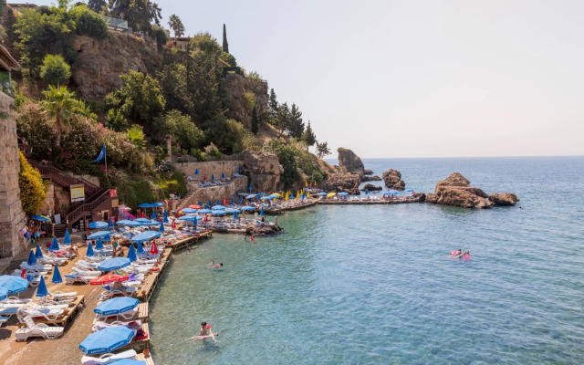 Adalya Port Hotel