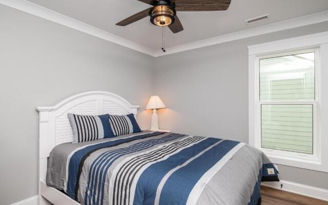 The Sandcastle by Oak Island Accommodations