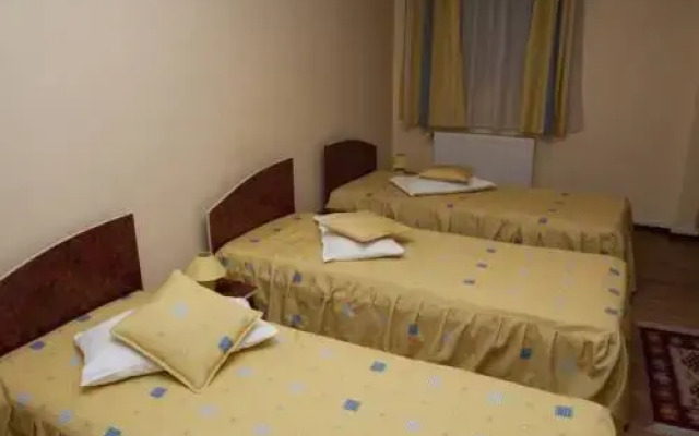 Helios Hotel