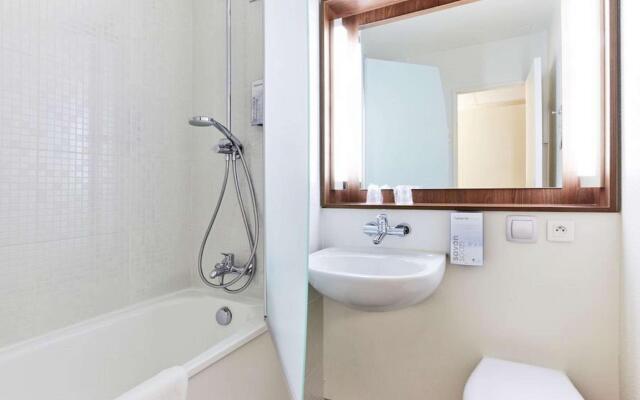 Hotel Campanile Lille Sud-Seclin