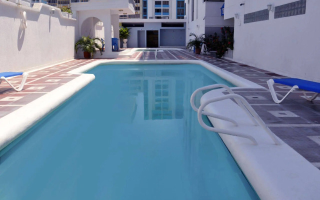 Axis Inn by GEH Suites Hotel