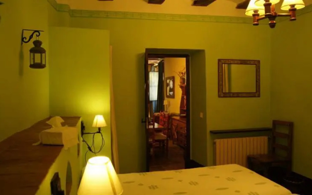 Casa Rural Masia El Pinet