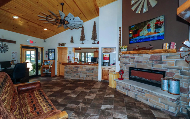 The Round Barn Lodge