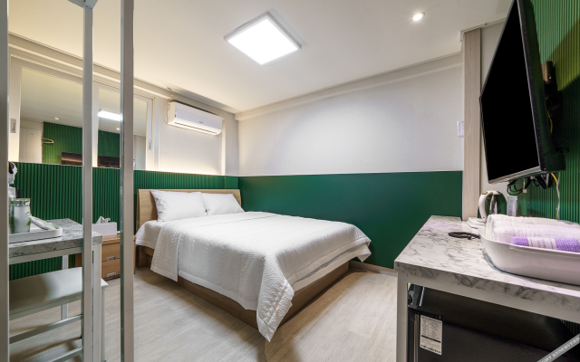 Danyang Meros Hotel