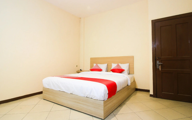 Hotel Intan by OYO